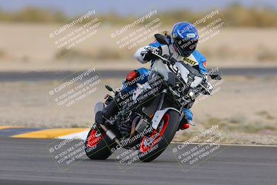 media/Dec-17-2022-SoCal Trackdays (Sat) [[224abd9271]]/Turn 15 (155pm)/